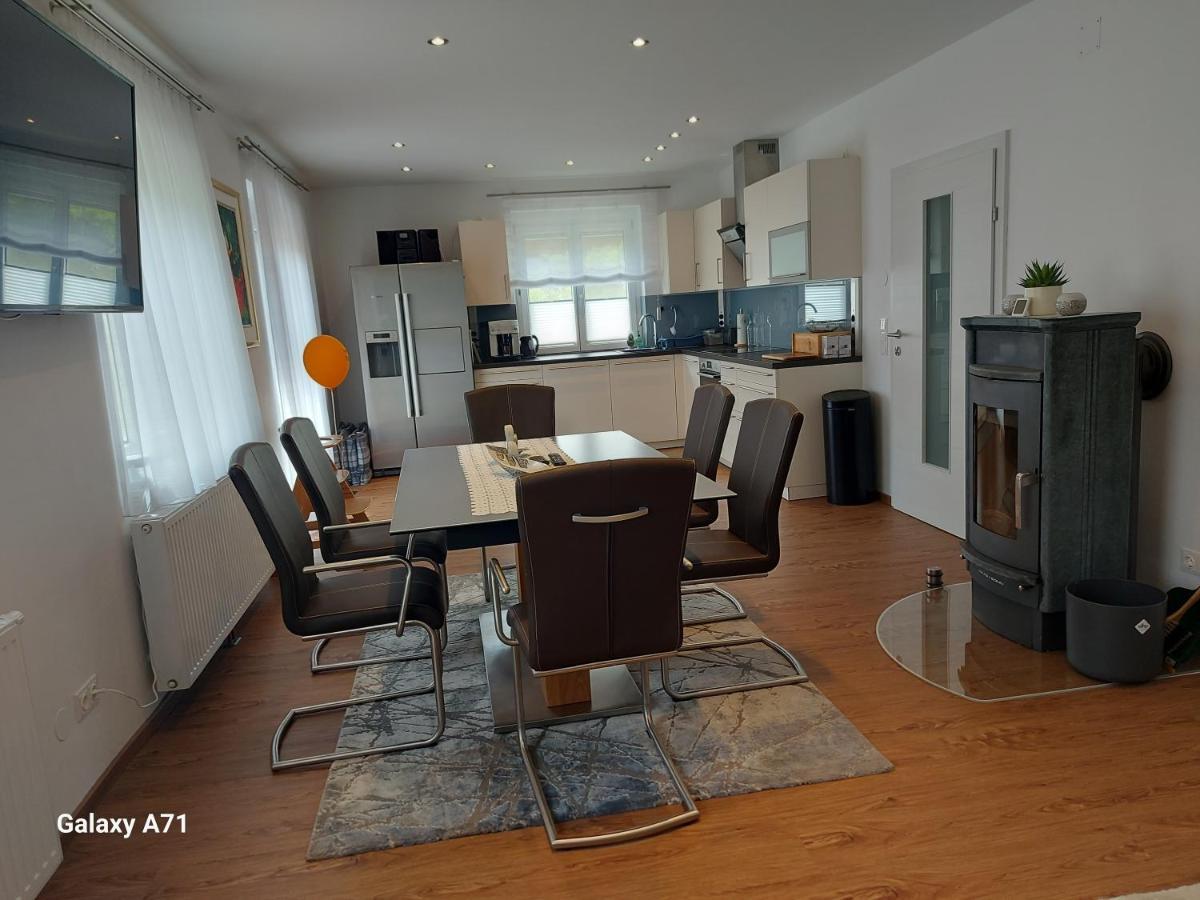 Ferienhaus Kaethe Klagenfurt am Woerthersee Ngoại thất bức ảnh